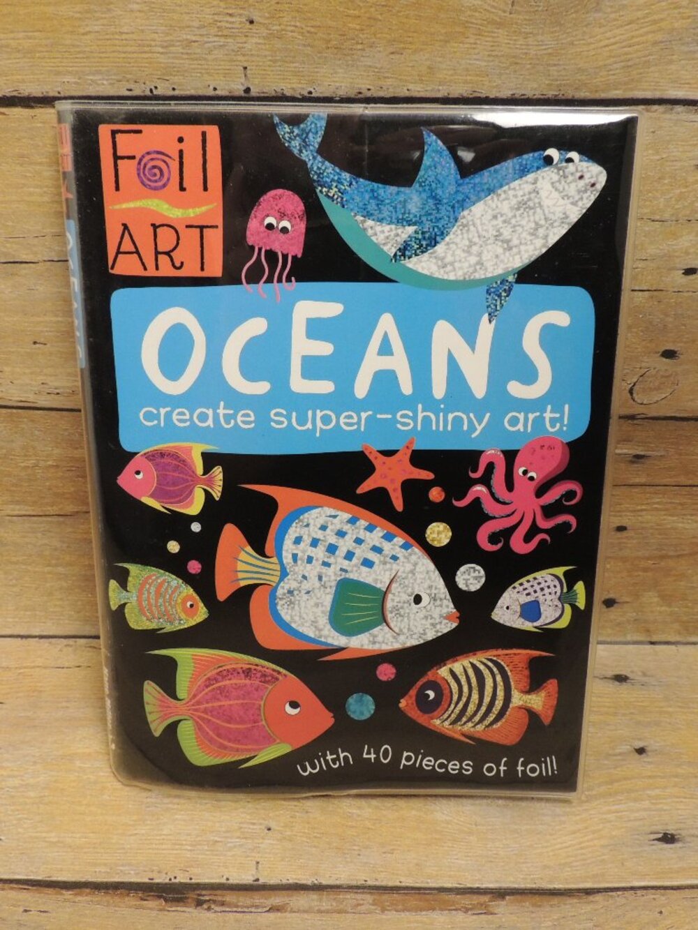Kane Miller Oceans Foil Art Kit Includes 10 Design Cards